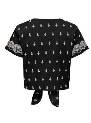 Only 15344867/Black/Cloud Dancer Siesta willa emb SS knot top