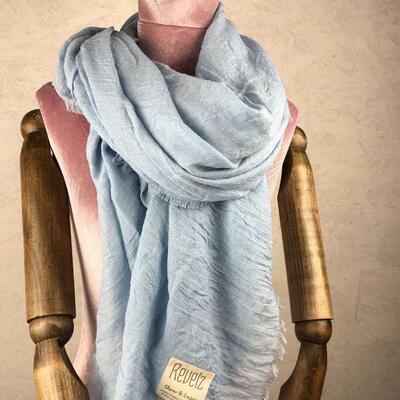 Revelz PRIVILEGE/Powder Light Blue Uni sjaal, 120cm x 185cm